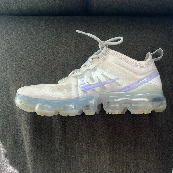 Nike VaporMax 2019 (purple & white color way) - Picture 1 of 4